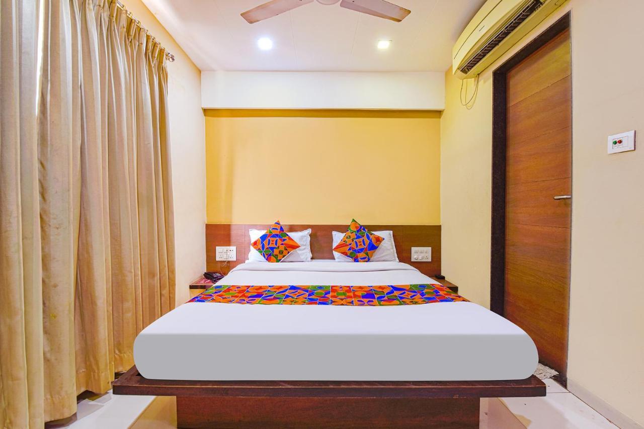 Fabhotel Rb Residency Сурат Екстериор снимка